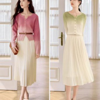 香影桃粉渐变色针织衫女2025春装新款温柔风v领毛衣甜美减龄上衣