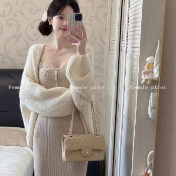 Female pilot 温柔风甜美针织套装2024秋季减龄气质高级感三件套