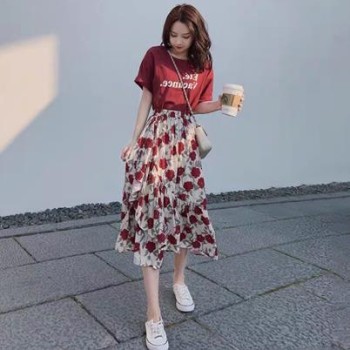 碎花连衣裙2025新款夏季小个子设计感法式半身裙两件套装裙子女夏