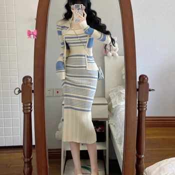 秋冬纯欲风百搭小清新拼色条纹针织开衫女辣妹显瘦包臀长裙两件套
