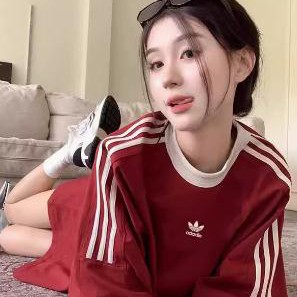 啊迪美式酒红色三条杠纯棉短袖T恤女夏季宽松小个子2025新款红色