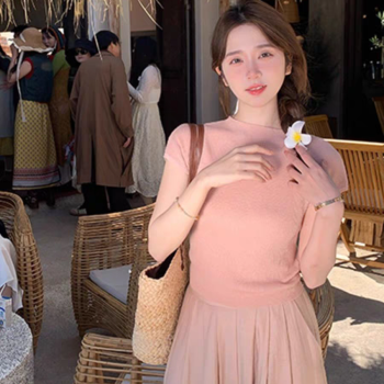 正肩半高领冰丝针织短袖T恤女夏季后腰绑带修身甜辣小上衣两件套