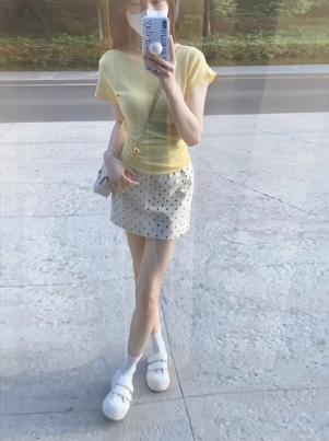 减龄一整套穿搭韩剧女主大方得体两件套2025新款连衣裙波点裙套装